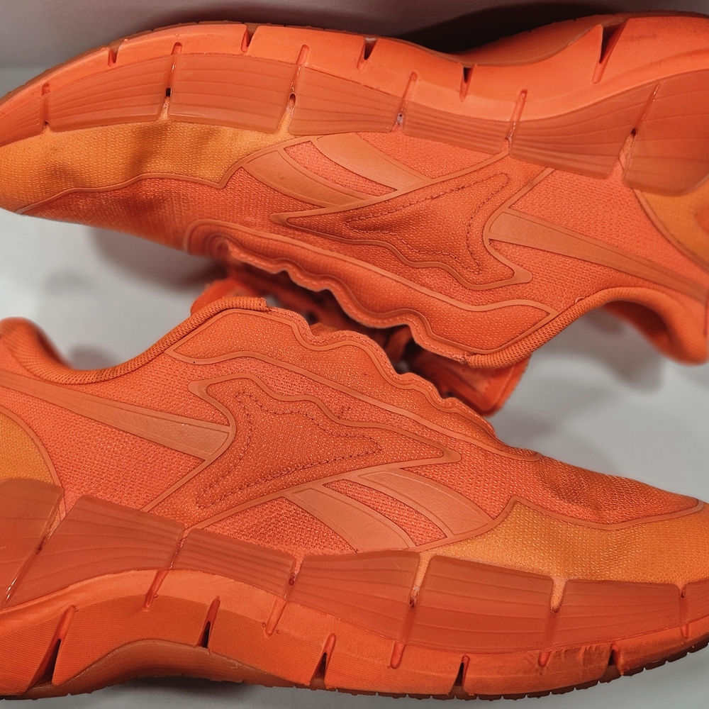 Reebok x Victoria Beckham Sneaker - Picture 2 of 13